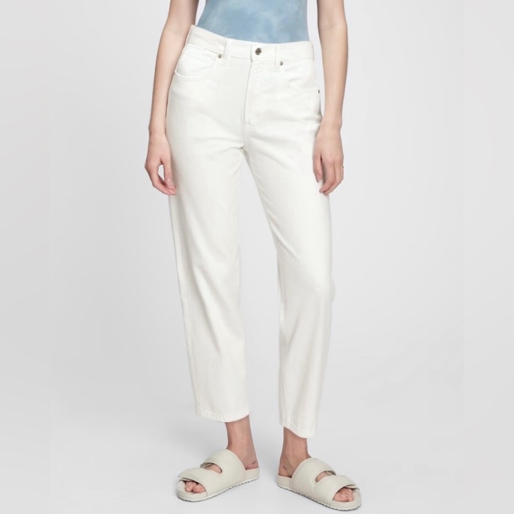 Gap NWT high rise barrel Jeans white 8/29 L